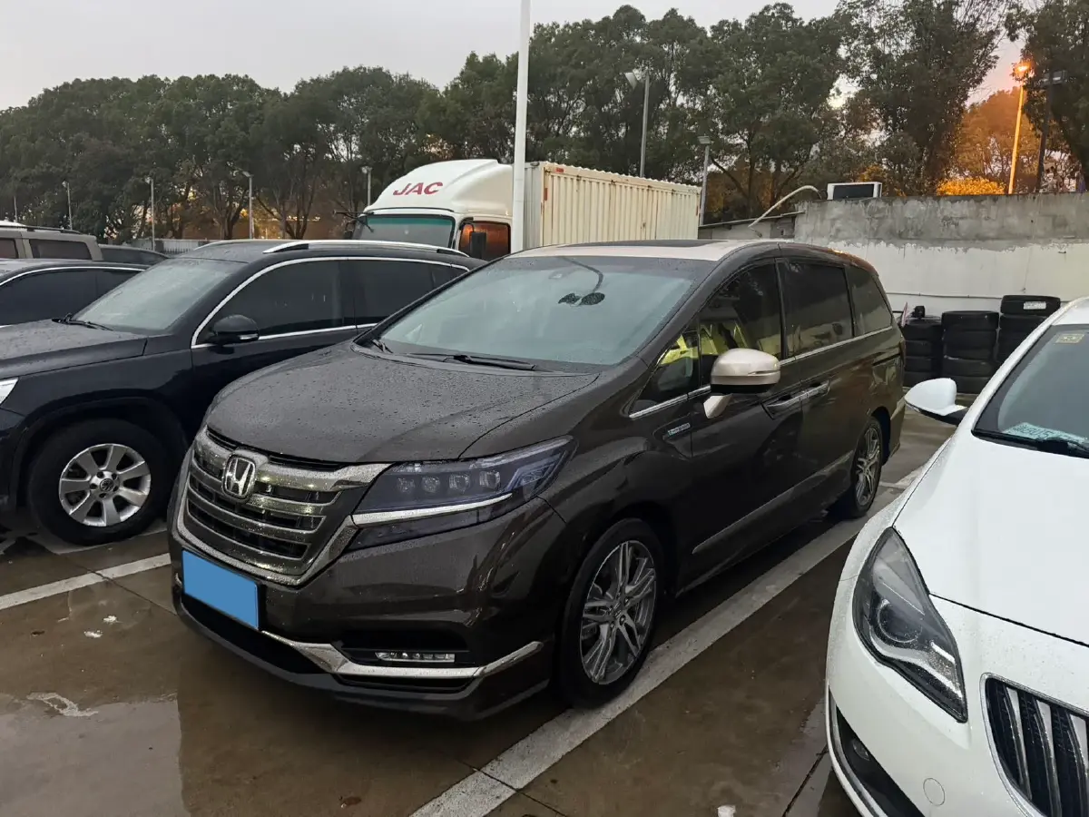 2019 Honda Elysioin 2.0L 146HP L4 E-CVT Hybrid