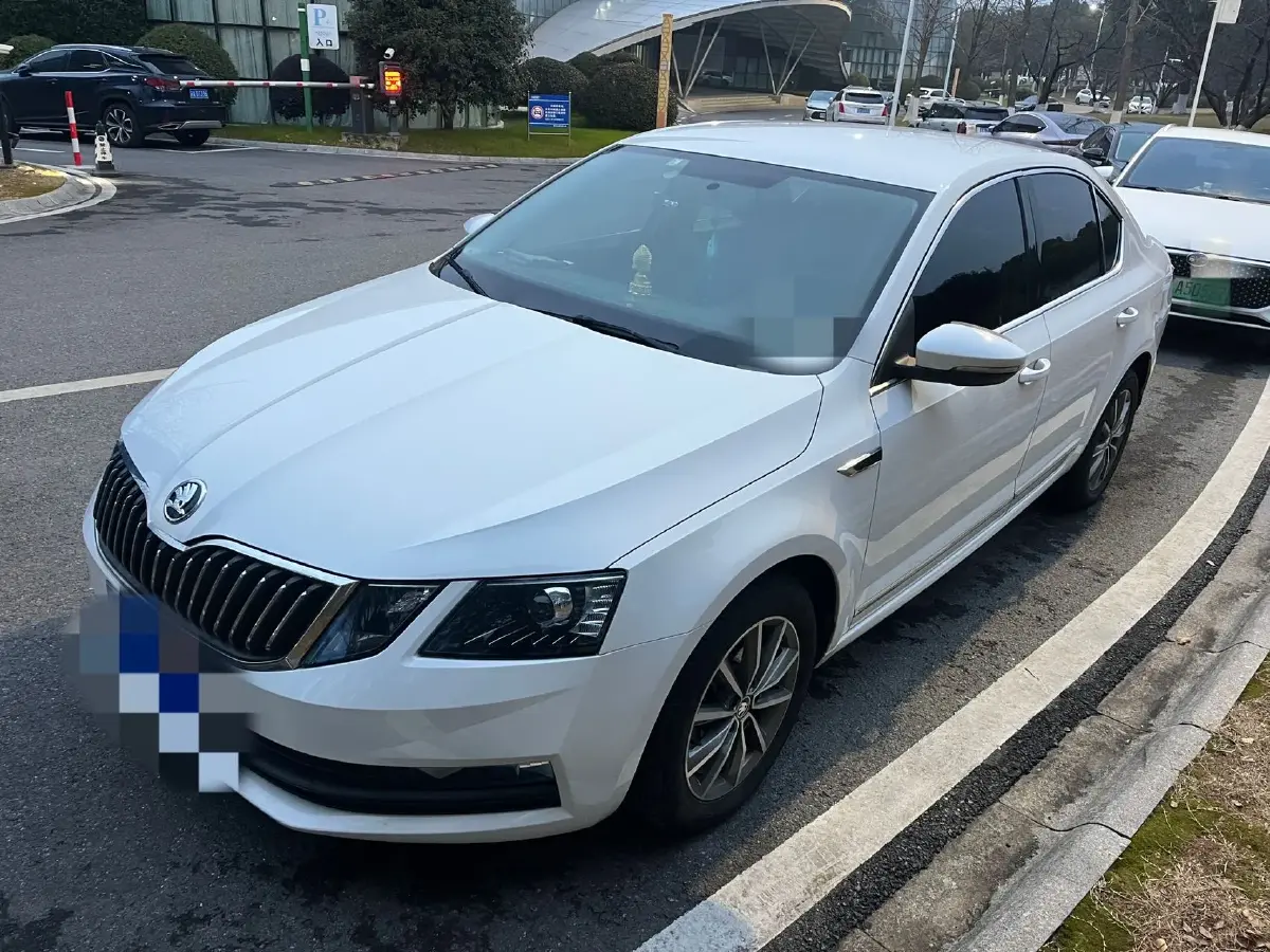 2018 Skoda Octavia 1.2T 116HP L4 7DCT