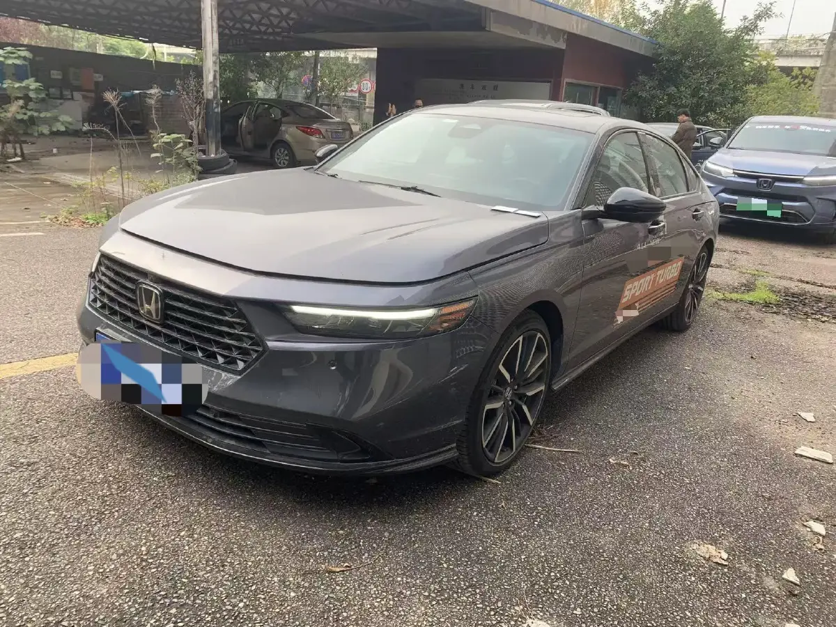 2023 Honda Accord 1.5T 192HP L4 CVT
