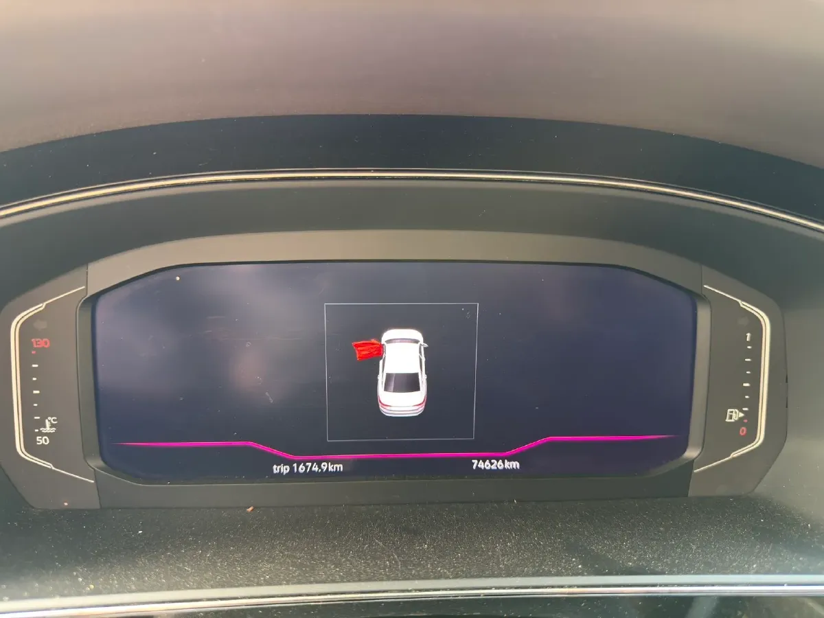 2019 Volvo V40 1.5T 152HP L4 6AT,autocango,china used car exporter,china ev exporter,chinese used car exporter,chinese used ev exporter