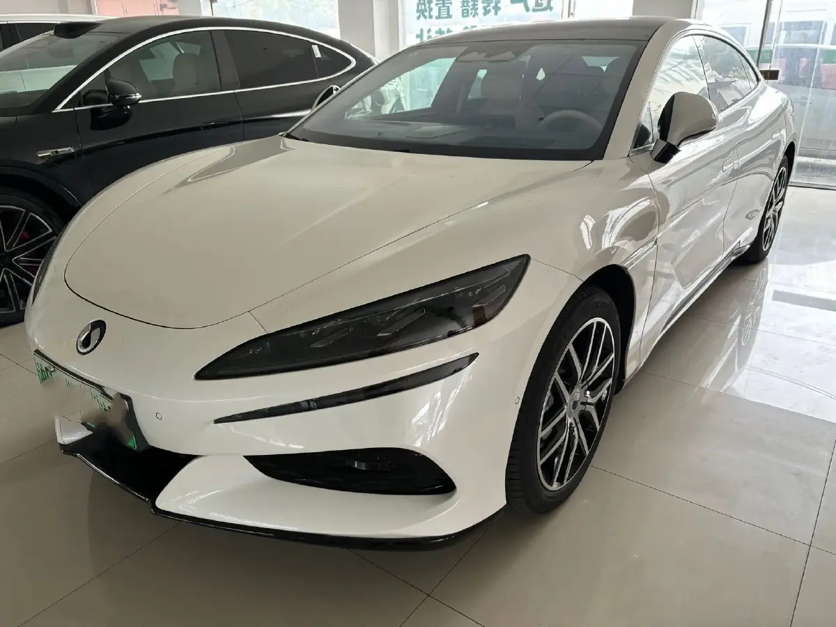 2024 Denza DenzaZ9 BEV 100KWH