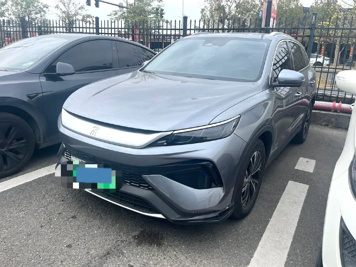 2025 BYD Song Pro 1.5L 101HP L4 E-CVT PHEV 18.3KWH