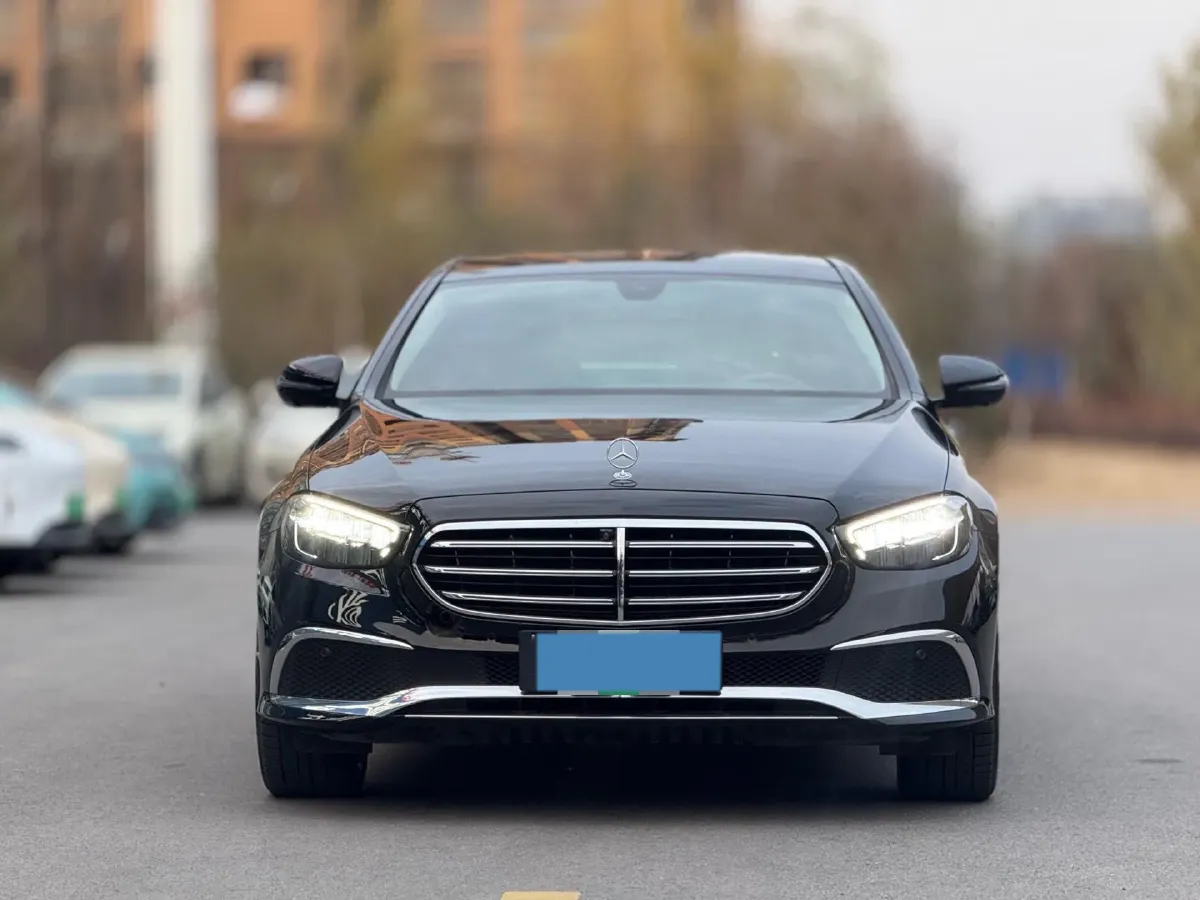 2021 Mercedes-Benz E Class 2.0T 211HP L4 9AT PHEV 25.4KWH,autocango,china used car exporter,china ev exporter,chinese used car exporter,chinese used ev exporter