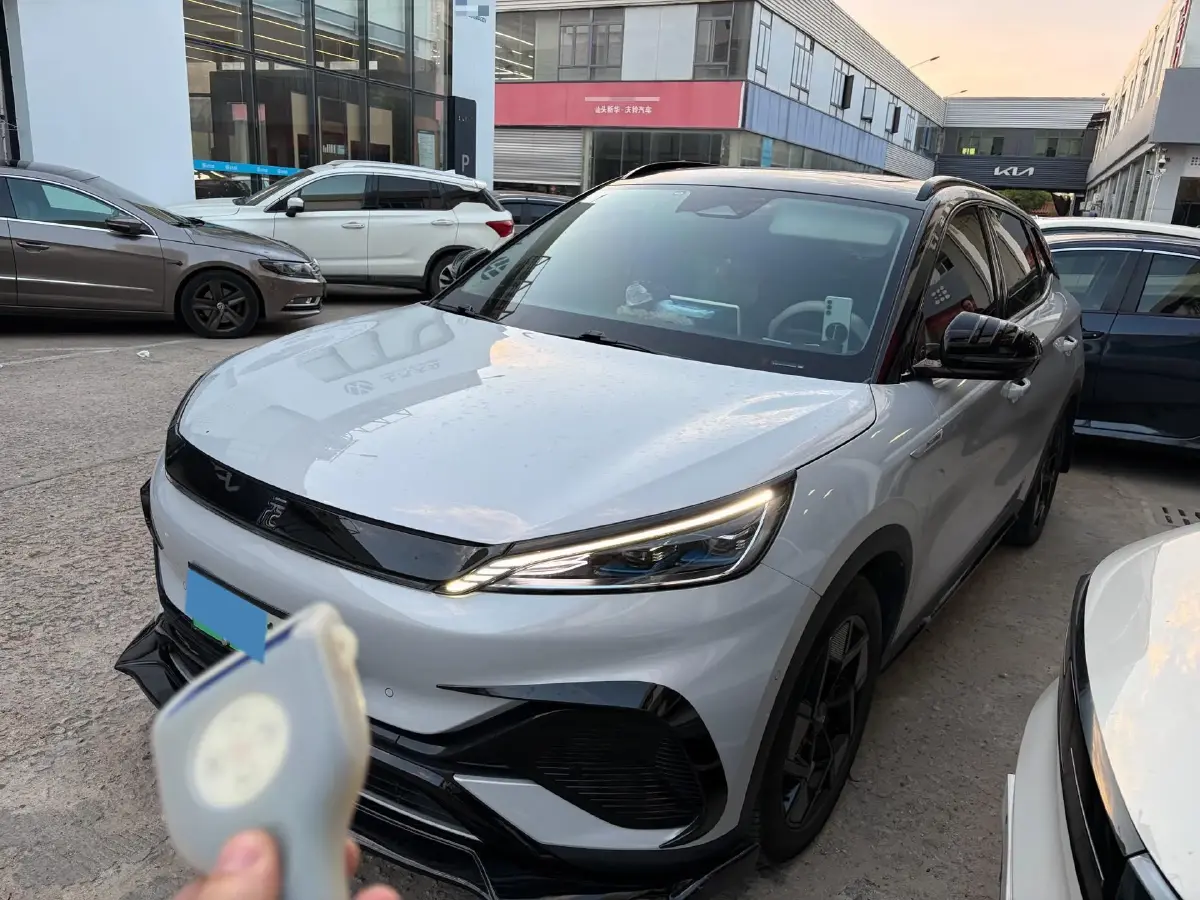 2022 BYD Yuan Plus BEV 60.48KWH