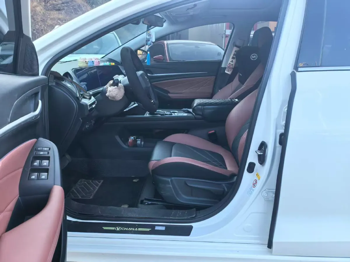 2024 ChangAn Eado 1.4T 160HP L4 7DCT,autocango,china used car exporter,china ev exporter,chinese used car exporter,chinese used ev exporter