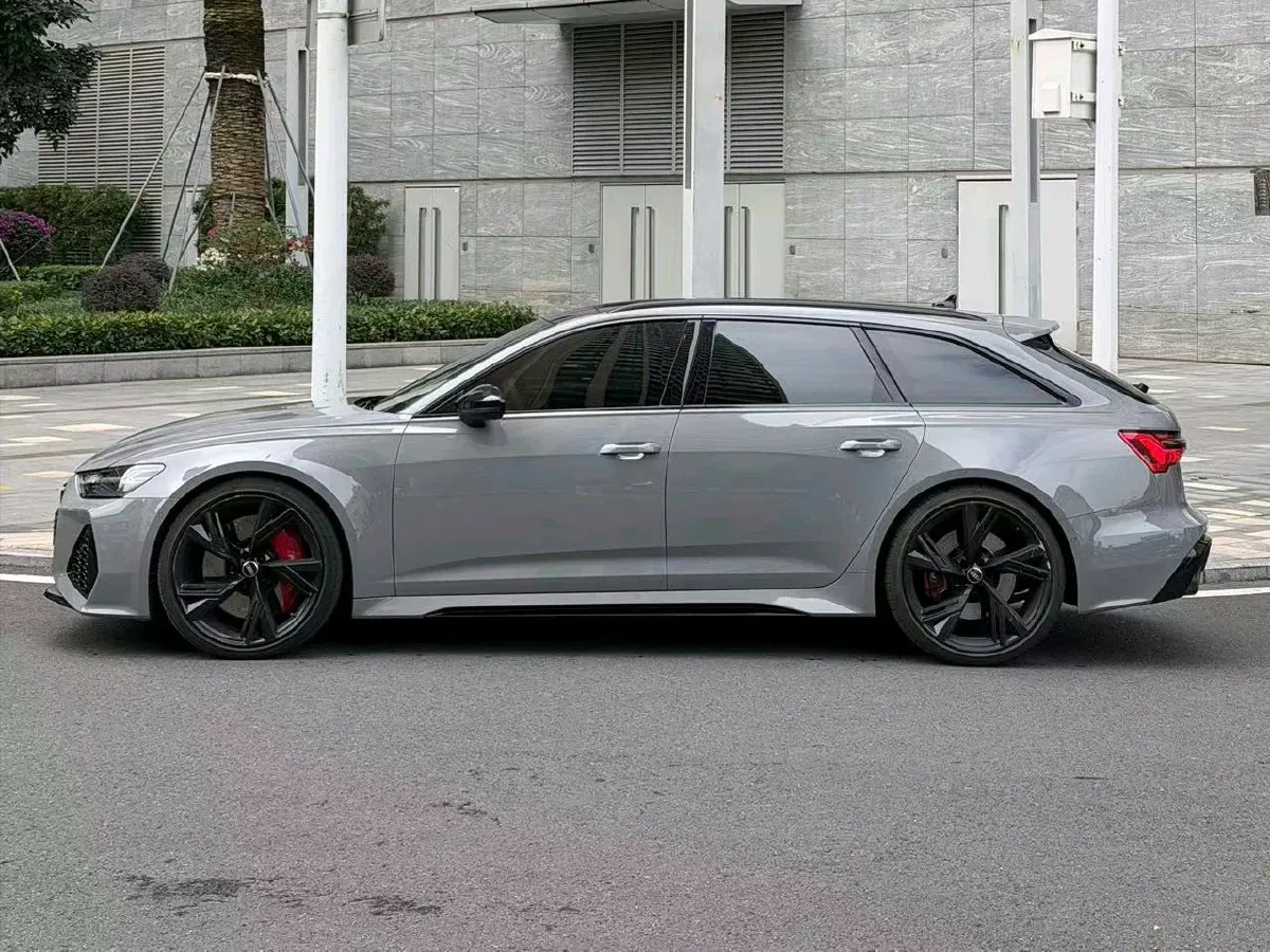 2021 Audi RS 6 4.0T 600HP V8 8AT,autocango,china used car exporter,china ev exporter,chinese used car exporter,chinese used ev exporter