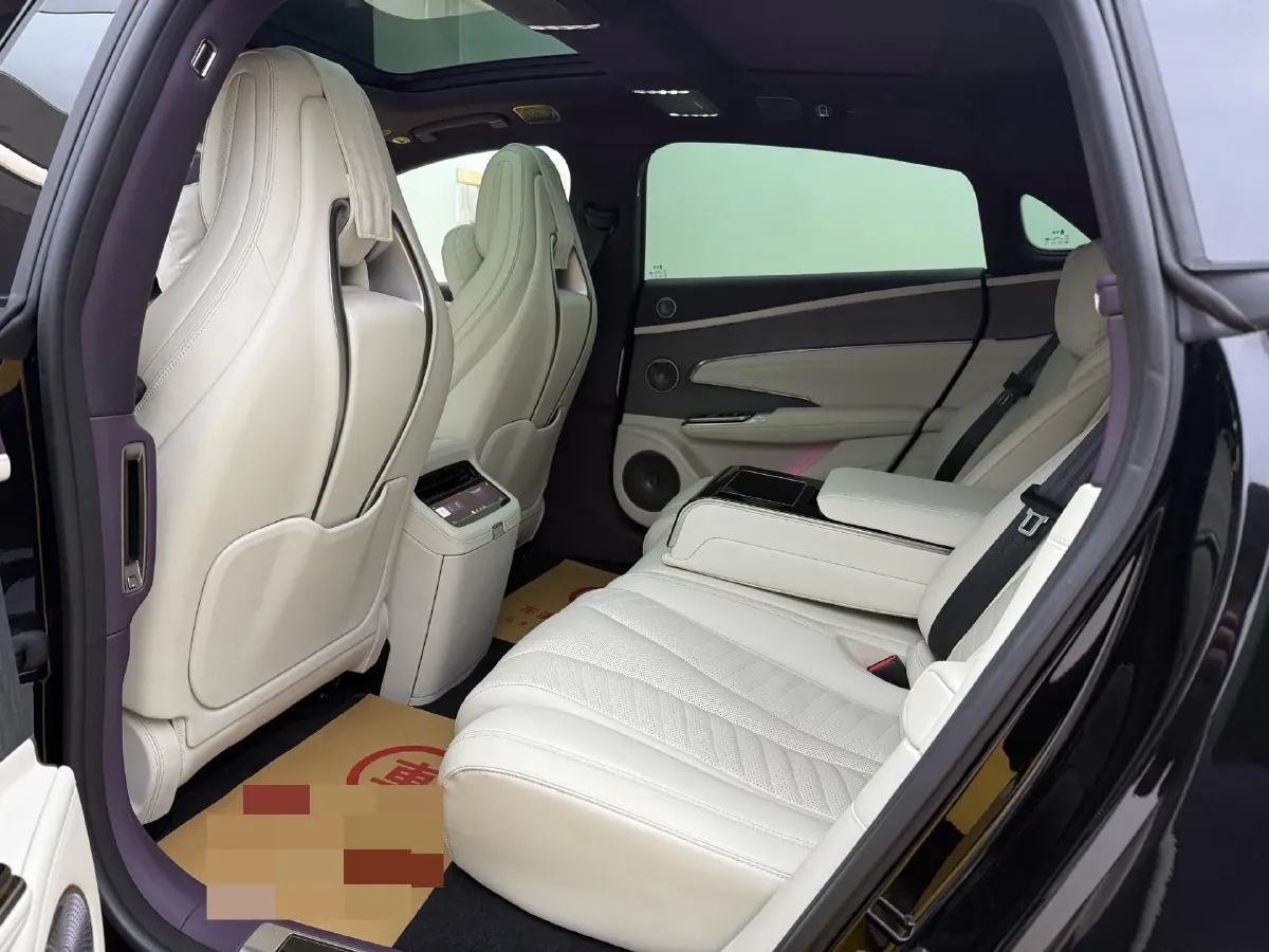 2025 YangWang U7 BEV 135.5KWH,autocango,china used car exporter,china ev exporter,chinese used car exporter,chinese used ev exporter