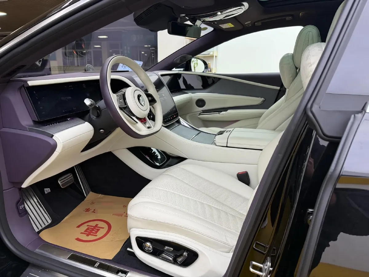 2025 YangWang U7 BEV 135.5KWH,autocango,china used car exporter,china ev exporter,chinese used car exporter,chinese used ev exporter