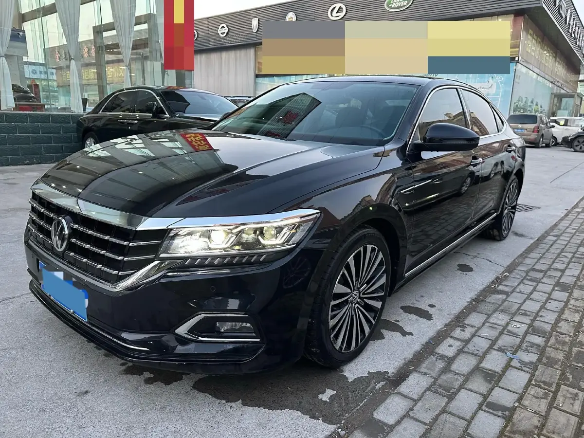 2019 Volvo V40 1.5T 152HP L4 6AT