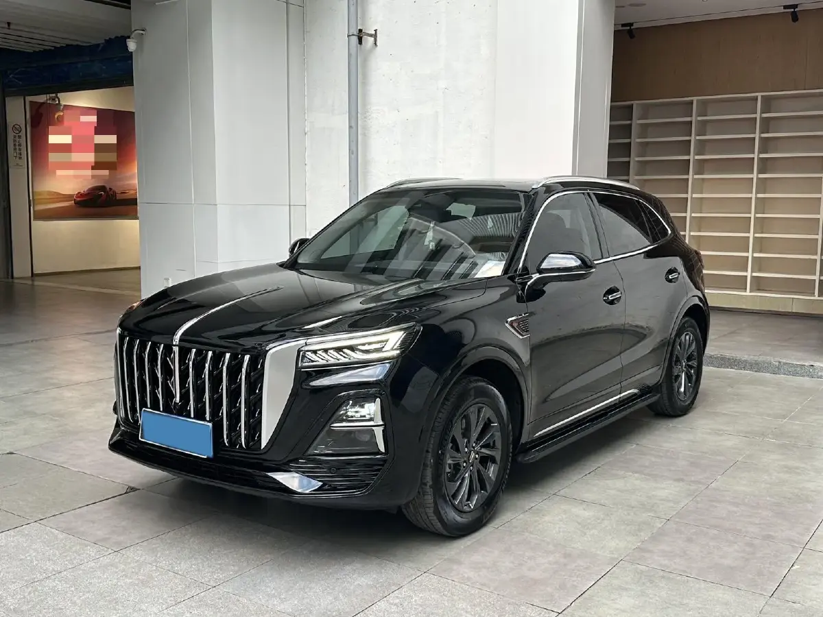2023 HongQi HS5 2.0T 252HP L4 8AT