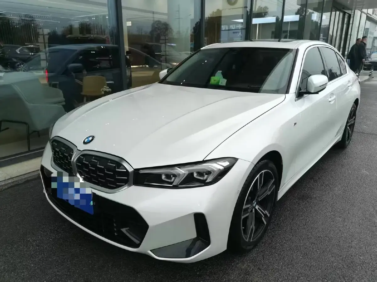 2023 BMW 3 Series 2.0T 184HP L4 8AT