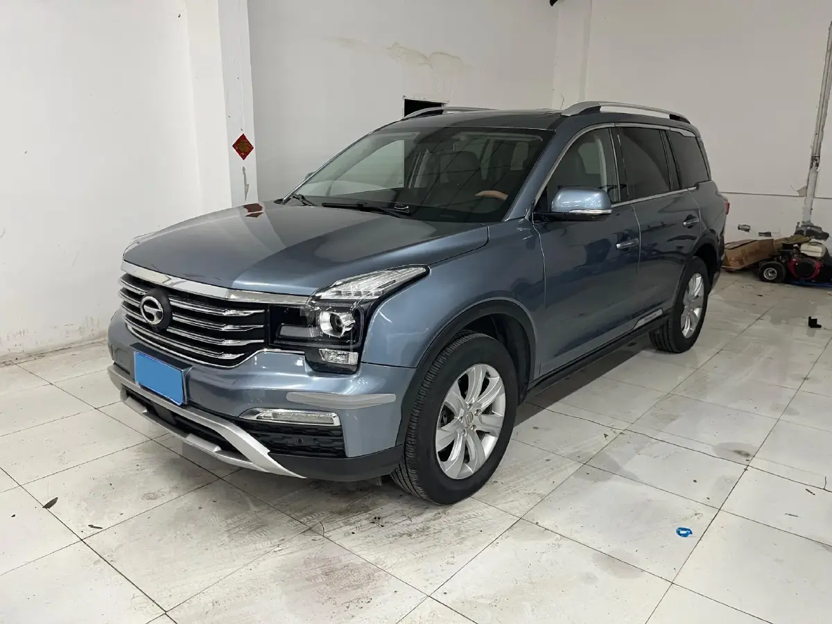 2017 GAC Trumpchi GS8 2.0T 201HP L4 6AT