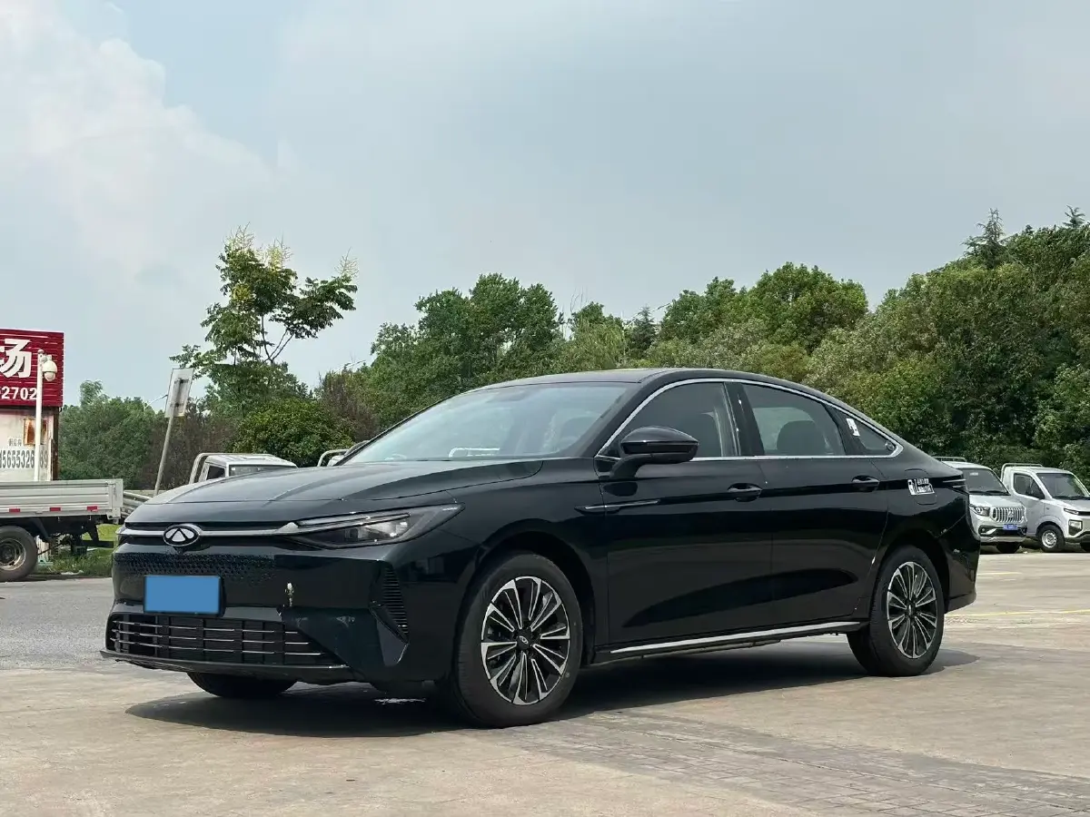 2024 Fulwin FulwinA8 1.5T 156HP L4 1DHT PHEV 18.3KWH