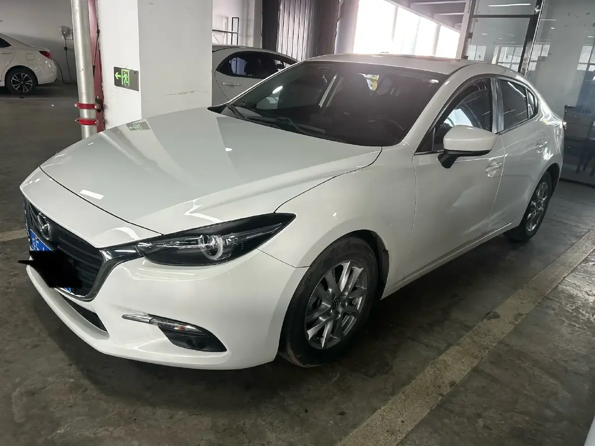 2019 Mazda 3 Axela 1.5L 117HP L4 6AT
