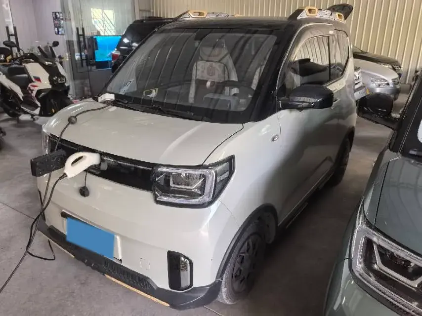 2022 WuLing HongGuang MINI EV BEV 17.3KWH