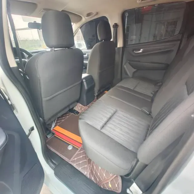 2018 Isuzu Taga 3.0T 131HP L4 5MT,autocango,china used car exporter,china ev exporter,chinese used car exporter,chinese used ev exporter