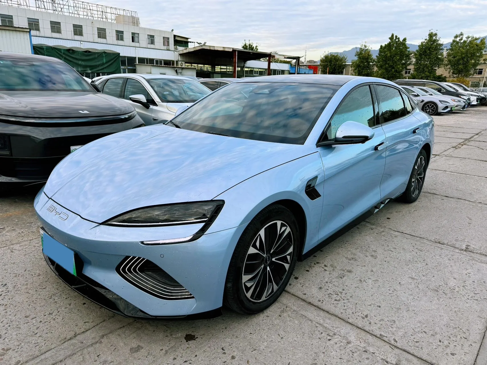 autocango,china used car exporter,china ev exporter,chinese used car exporter,chinese used ev exporter