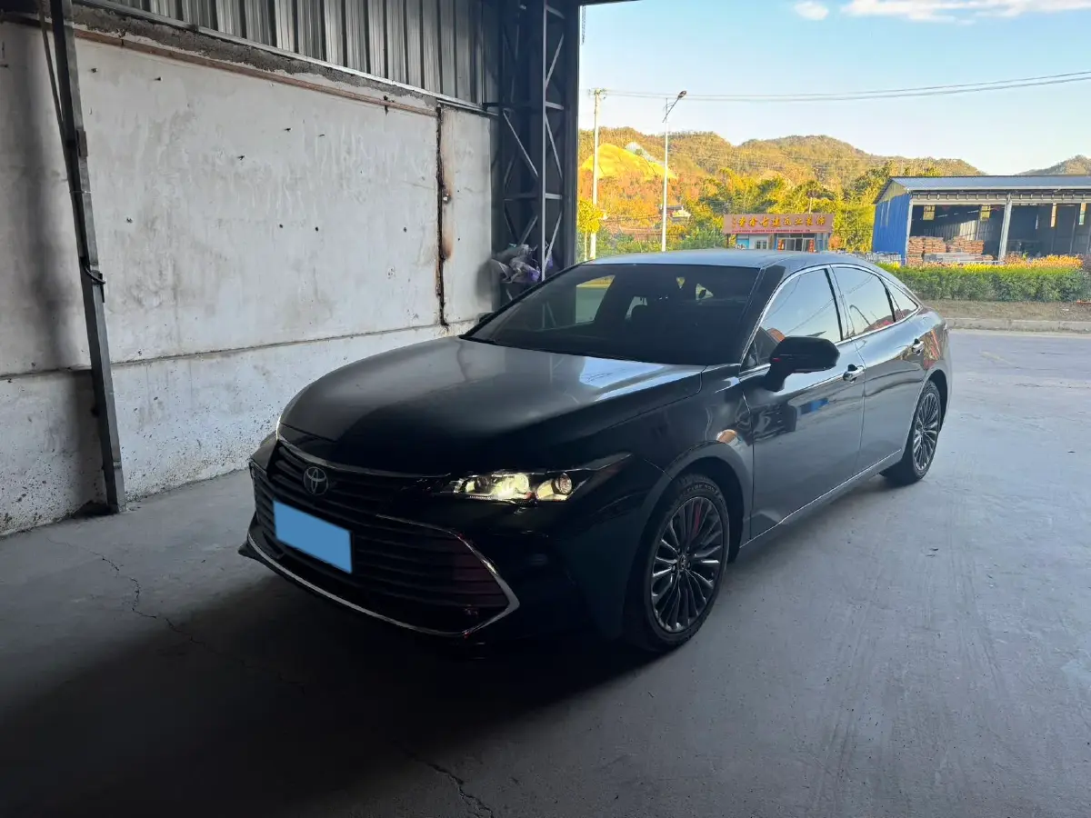2019 Toyota Avalon 2.0L 178HP L4 CVT