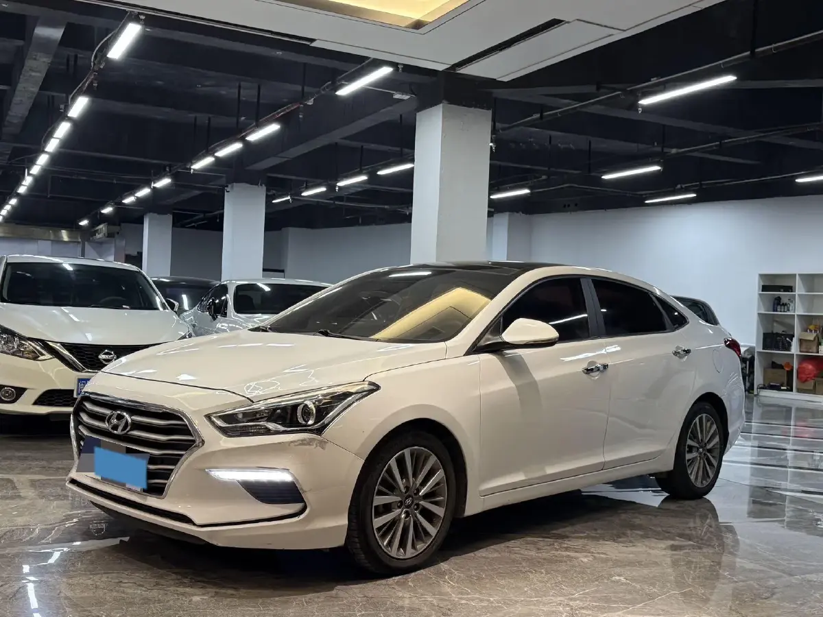 2019 Hyundai Mistra 1.8L 143HP L4 6AT