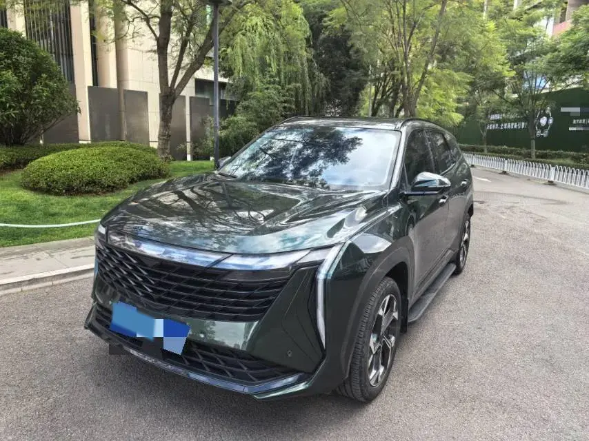 2023 Geely StarRay 1.5T 181HP L4 7DCT