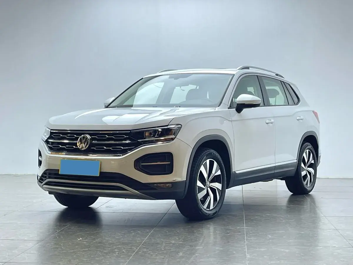 2019 Jeep Cherokee 2.0T 234HP L4 9AT