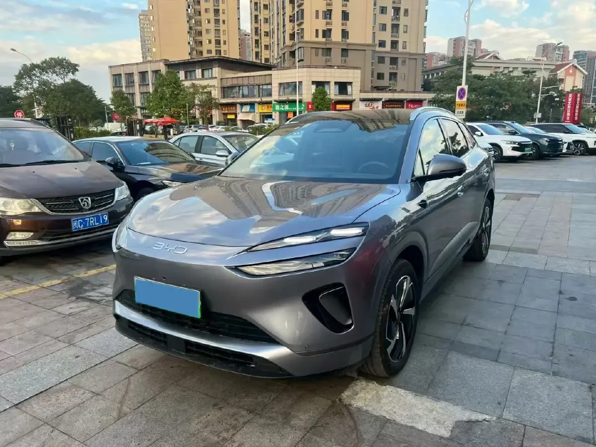 2025 BYD Sea Lion 06 1.5L 101HP L4 E-CVT PHEV