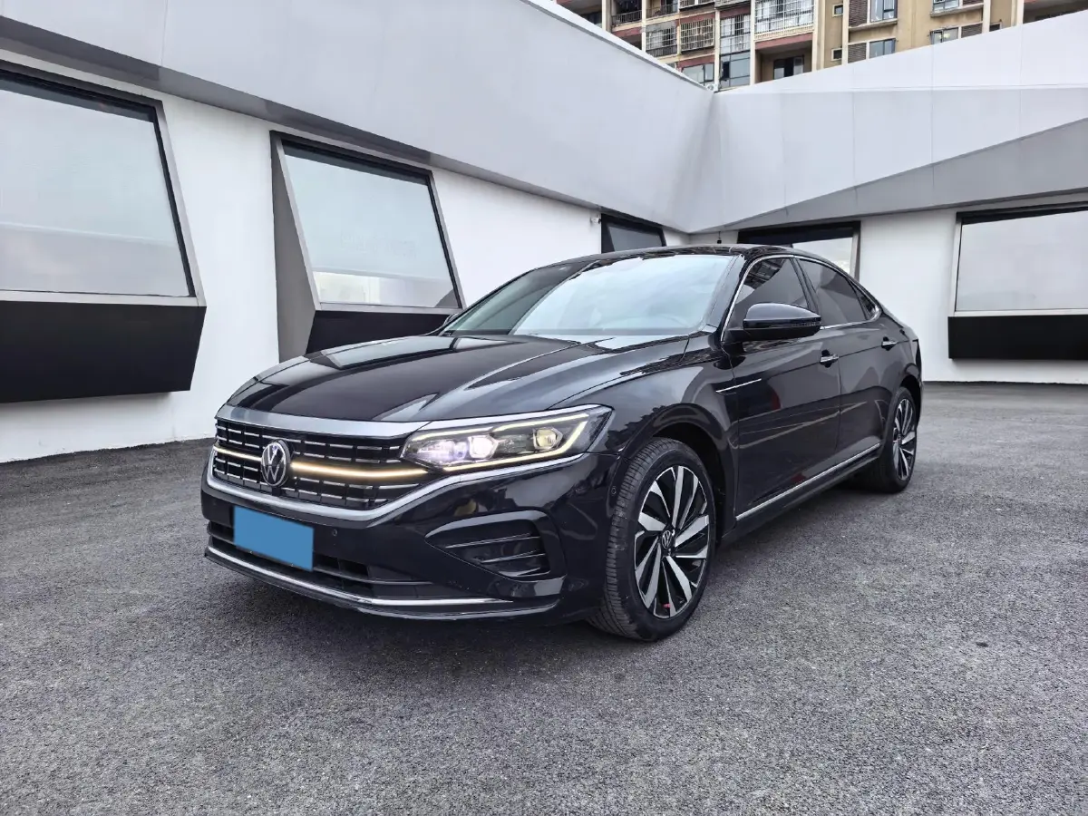 2022 Xpeng P7 BEV 60.2KWH