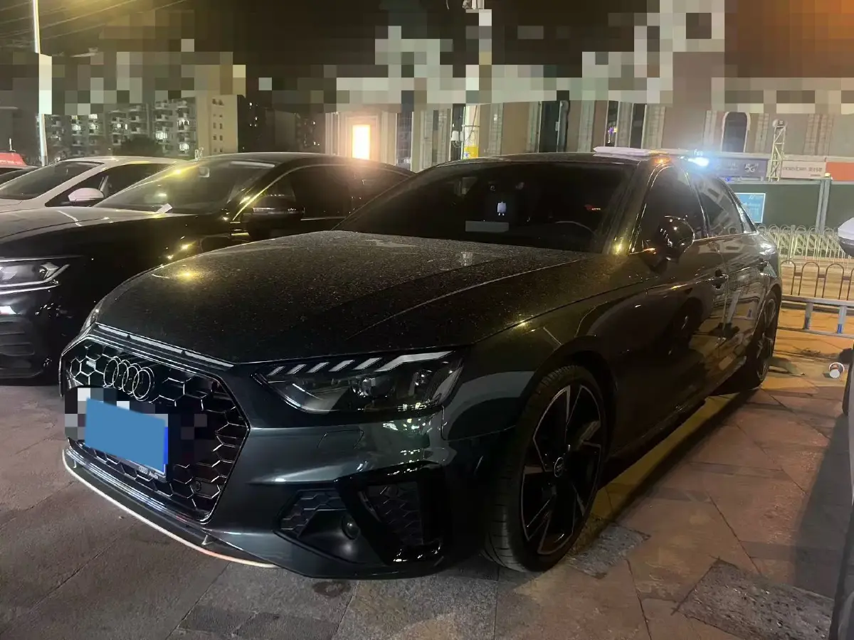 2024 Audi A4L 2.0T 190HP L4 7DCT