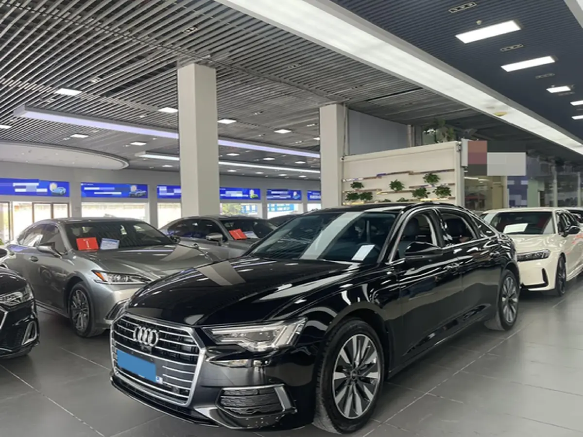 2022 Audi A6L 2.0T 224HP L4 7DCT