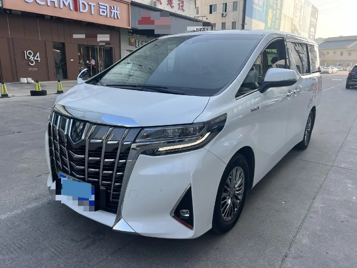 2021 Toyota Alphard 2.5L 117HP L4 E-CVT Hybrid