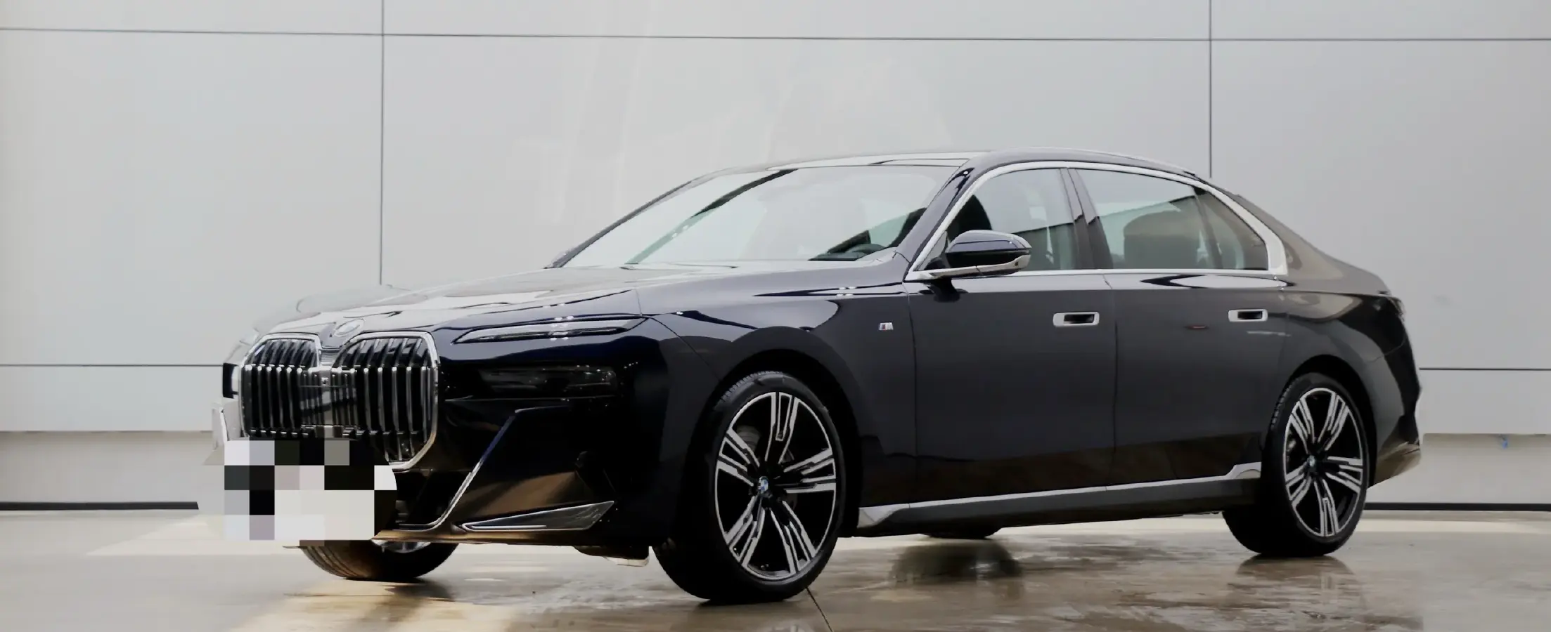 2023 BMW 7 Series 3.0T 381HP L6 8AT