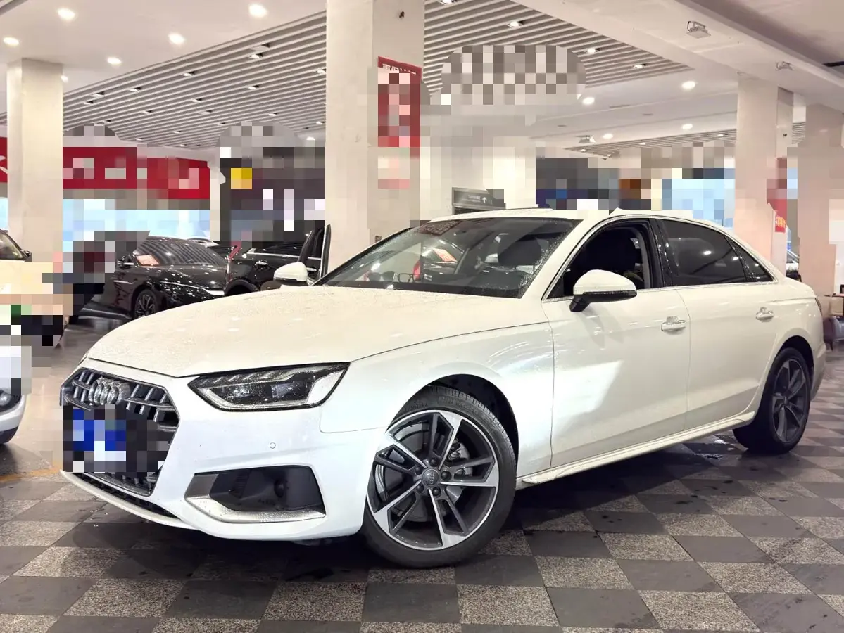 2020 Audi A4L 2.0T 190HP L4 7DCT