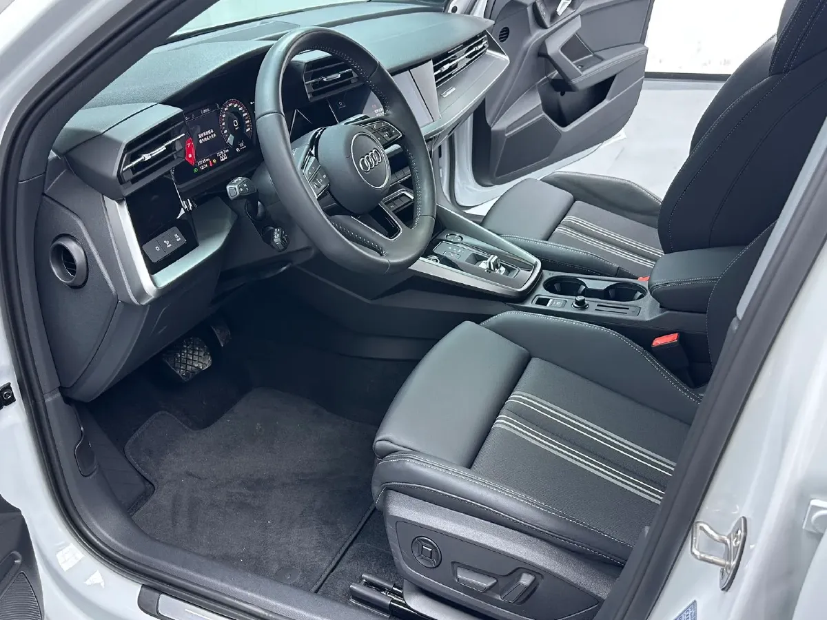 2022 Audi A3 1.4T 150HP L4 7DCT,autocango,china used car exporter,china ev exporter,chinese used car exporter,chinese used ev exporter