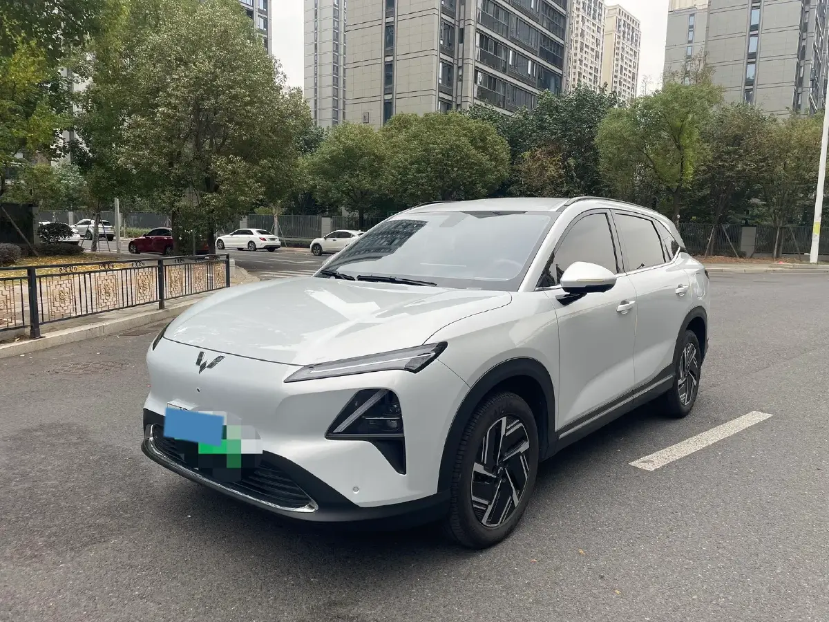 2024 WuLing XingGuangS 1.5L 106HP L4 E-CVT PHEV 20.5KWH