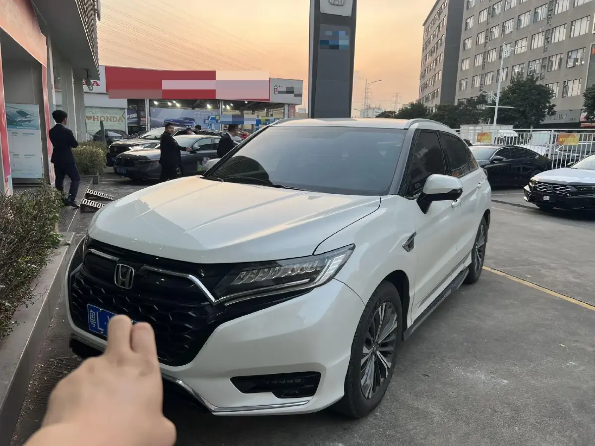 2020 Honda UR-V 2.0T 272HP L4 9AT