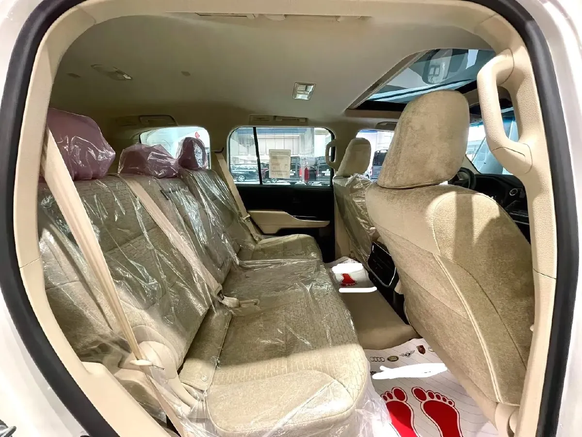 2022 Toyota Land Cruiser 3.4T 415HP V6 10AT,autocango,china used car exporter,china ev exporter,chinese used car exporter,chinese used ev exporter