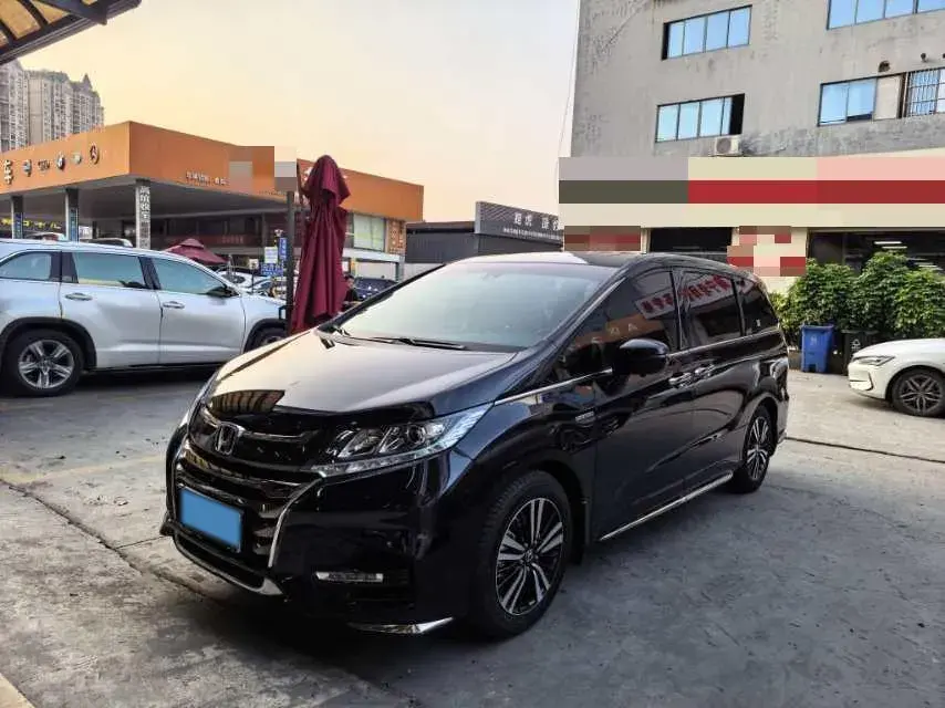 2021 Honda Odyssey 2.0L 146HP L4 E-CVT Hybrid