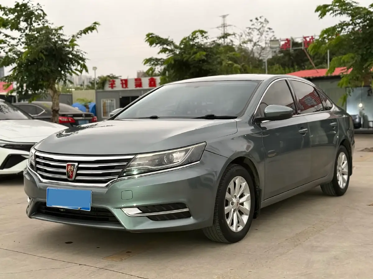2018 Roewe i6 1.0T 125HP L3 7DCT