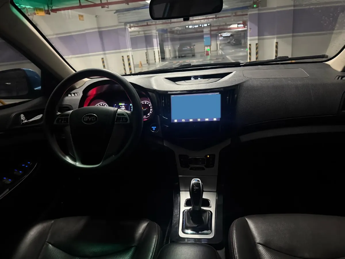 2018 BYD e5 BEV 60.48KWH,autocango,china used car exporter,china ev exporter,chinese used car exporter,chinese used ev exporter