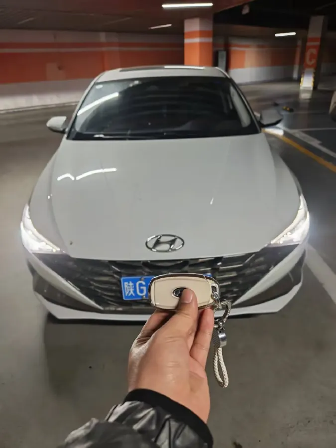2022 Hyundai Elantra 1.5L 115HP L4 CVT,autocango,china used car exporter,china ev exporter,chinese used car exporter,chinese used ev exporter