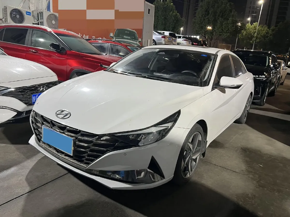 2022 Hyundai Elantra 1.5L 115HP L4 CVT,autocango,china used car exporter,china ev exporter,chinese used car exporter,chinese used ev exporter
