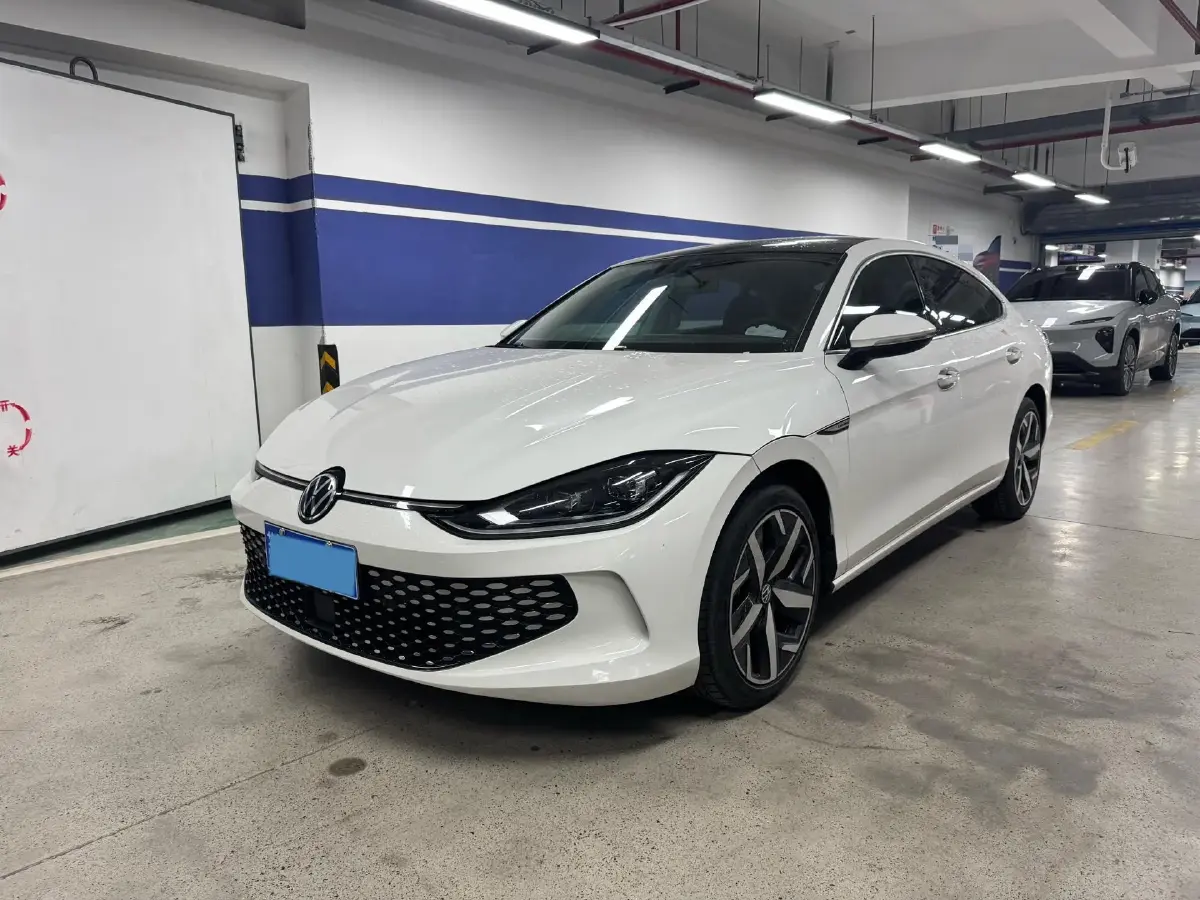 2022 Exceed TXL 2.0T 261HP L4 7DCT