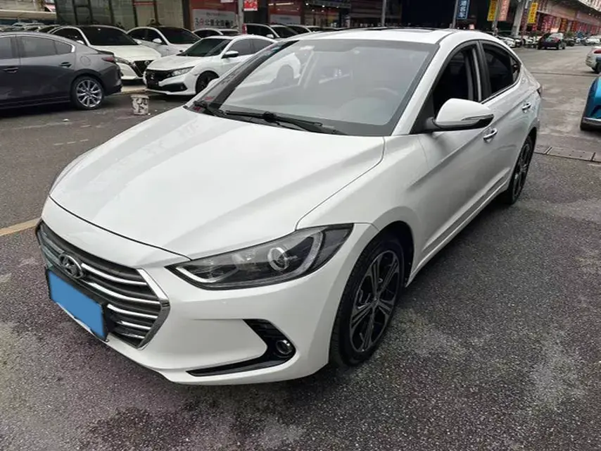 2019 Hyundai Elantra 1.4T 130HP L4 7DCT