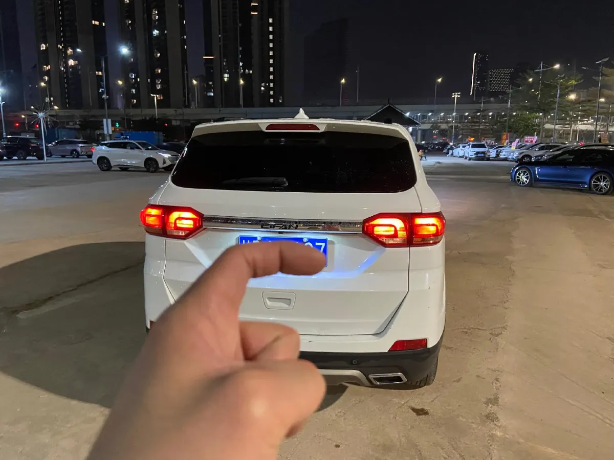 2017 Bestune B30 1.6L 109HP L4 6AT,autocango,china used car exporter,china ev exporter,chinese used car exporter,chinese used ev exporter