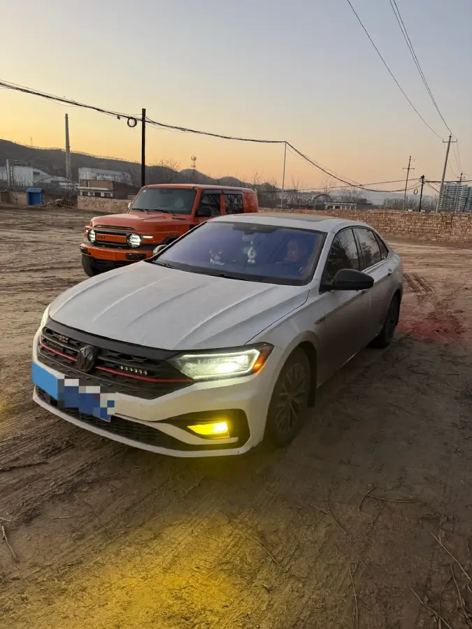 2020 Volkswagen Sagitar 1.4T 150HP L4 7DCT