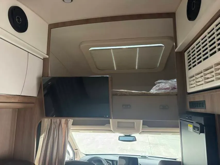 2022 MAXUS V100 RV 2.0T 150HP L4 6AT,autocango,china used car exporter,china ev exporter,chinese used car exporter,chinese used ev exporter