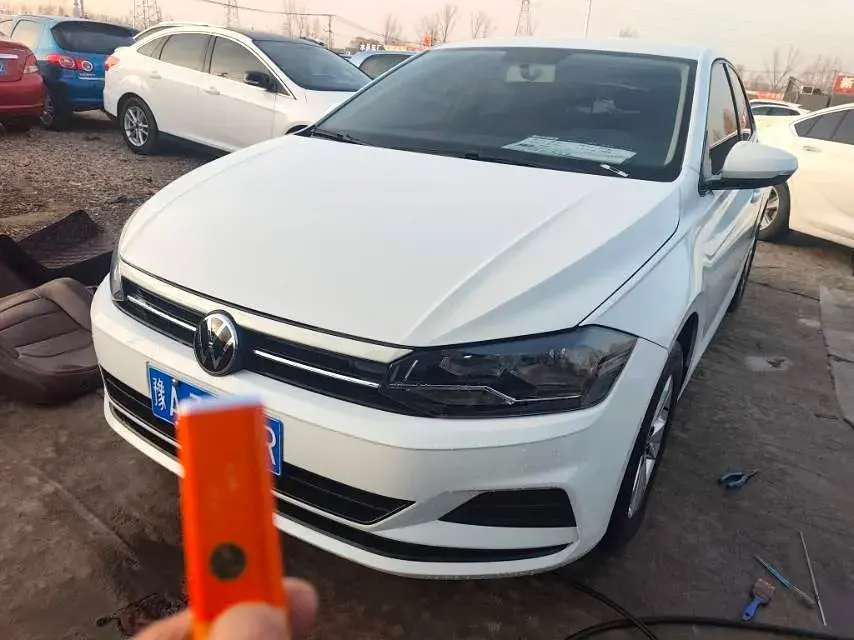 2023 Volkswagen Polo 1.5L 110HP L4 6AT