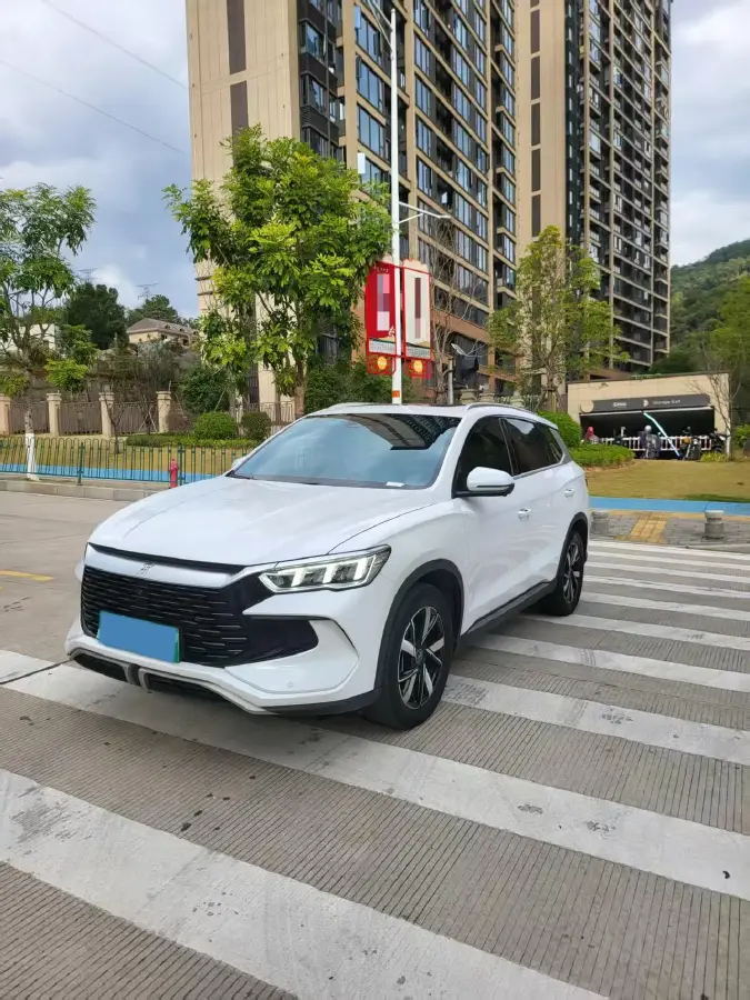 2023 BYD Song Pro 1.5L 110HP L4 E-CVT PHEV 18.3KWH