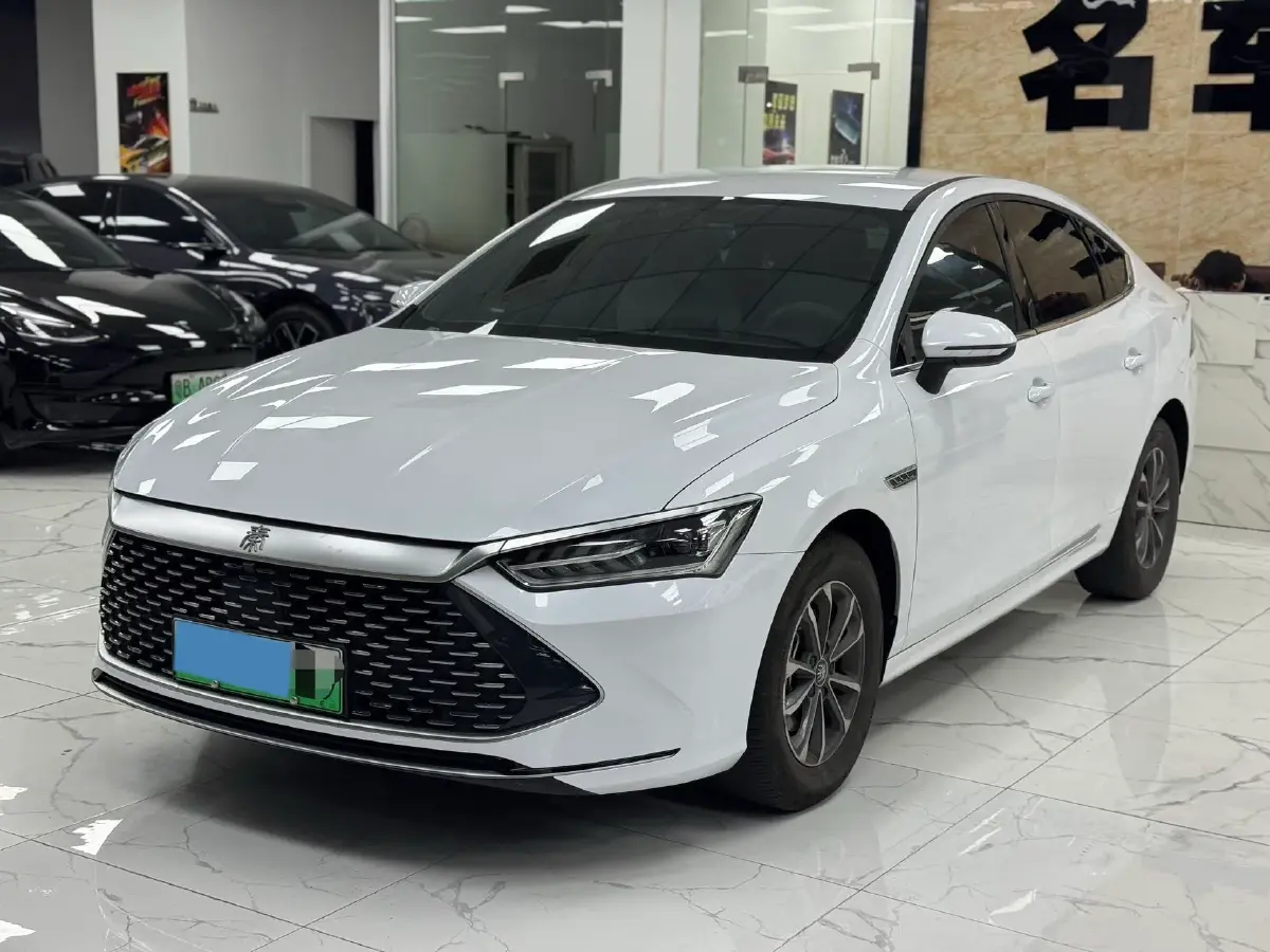 2024 BYD Qin Plus 1.5L 110HP L4 E-CVT PHEV 8.32KWH