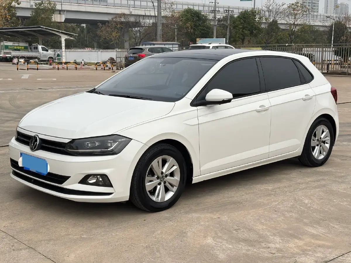 2023 Volkswagen Polo 1.5L 113HP L4 6AT